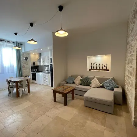 Apartment Apartment, Jacuzzi,